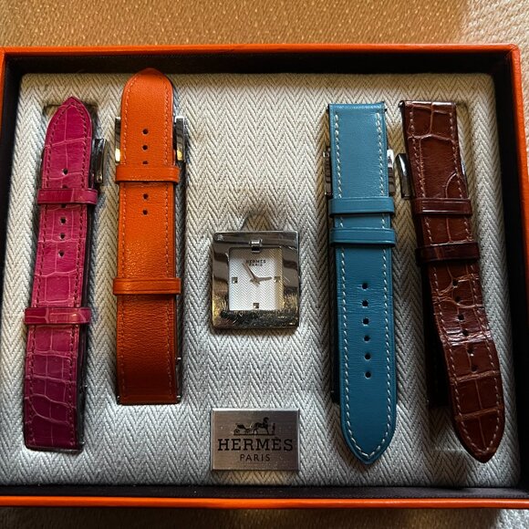HERMES Belt Watch Set with 4 Colored Bands - Picture 3 of 6